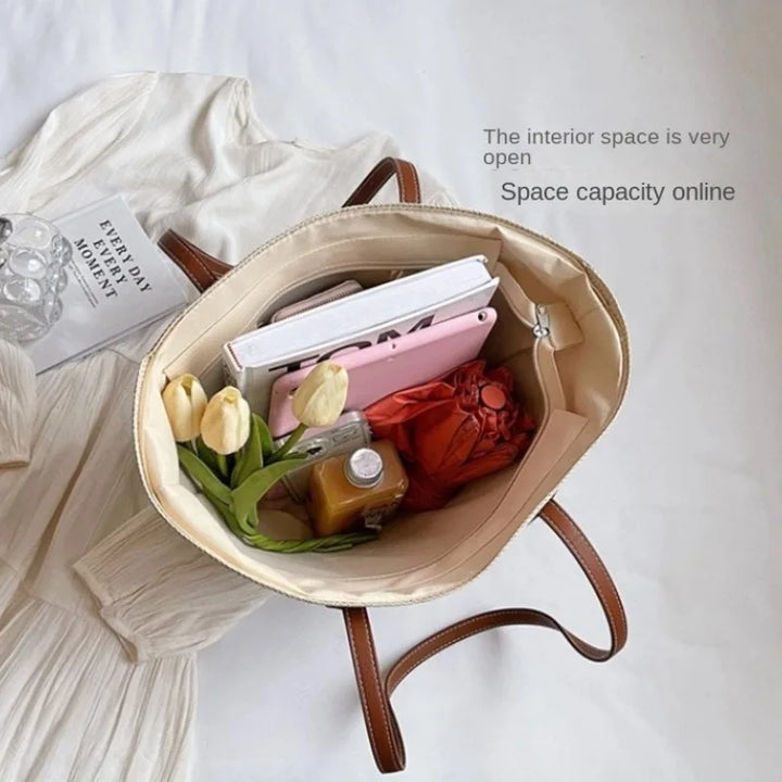 Maraya – The Inswind Straw Shoulder Bag